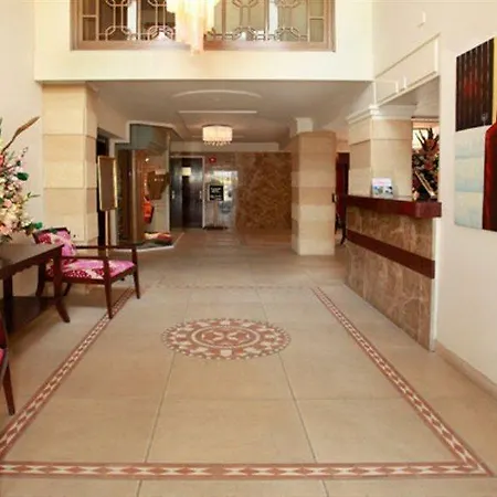 Hotel apartamentowy Jasmine 3*