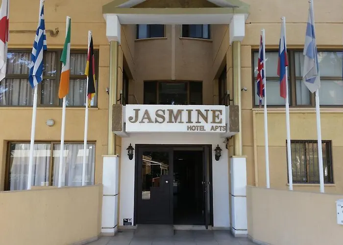 Jasmine Aparthotel 3*