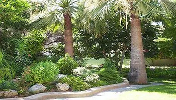 Jasmine Aparthotel 3*